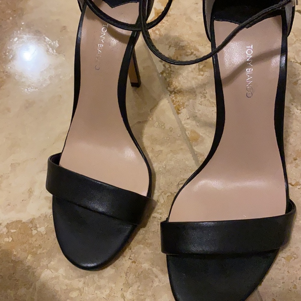 NWOB - Tony Bianco Lovinia Black Albany heels